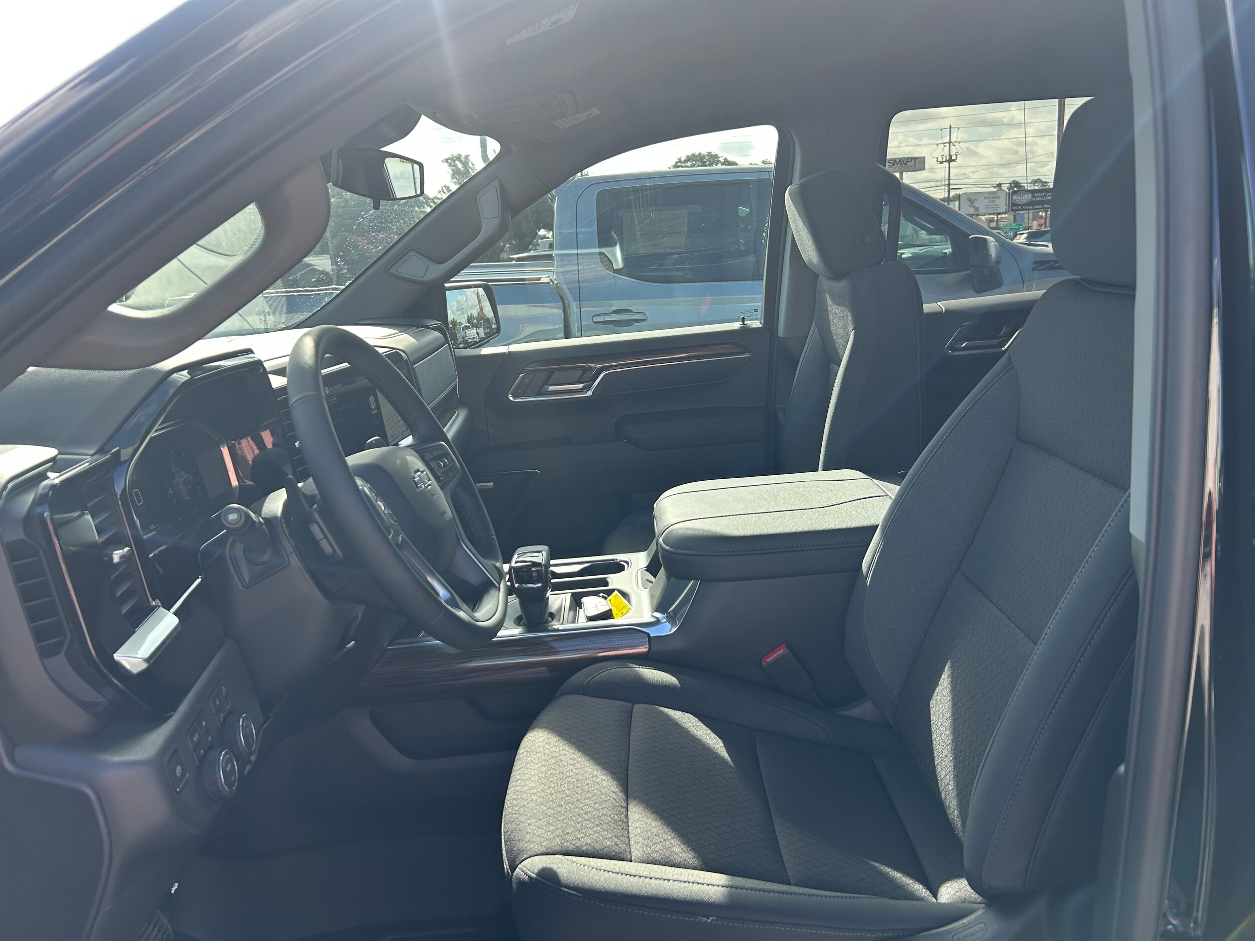 2026 Chevrolet Silverado 1500 RST - Photo 18