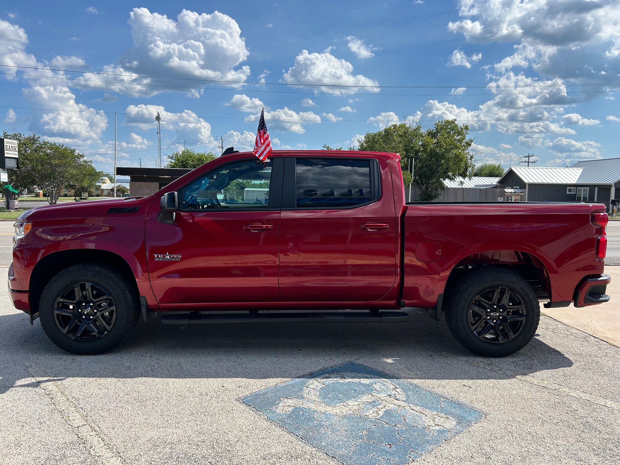 2026 Chevrolet Silverado 1500 RST photo 3
