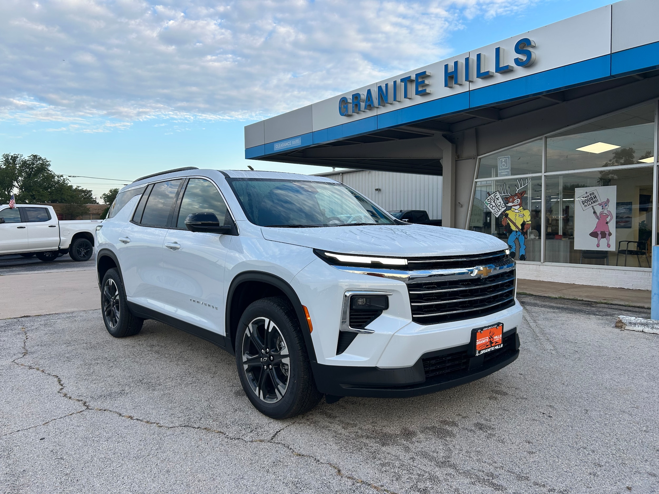 New 2027 Chevrolet Traverse LT