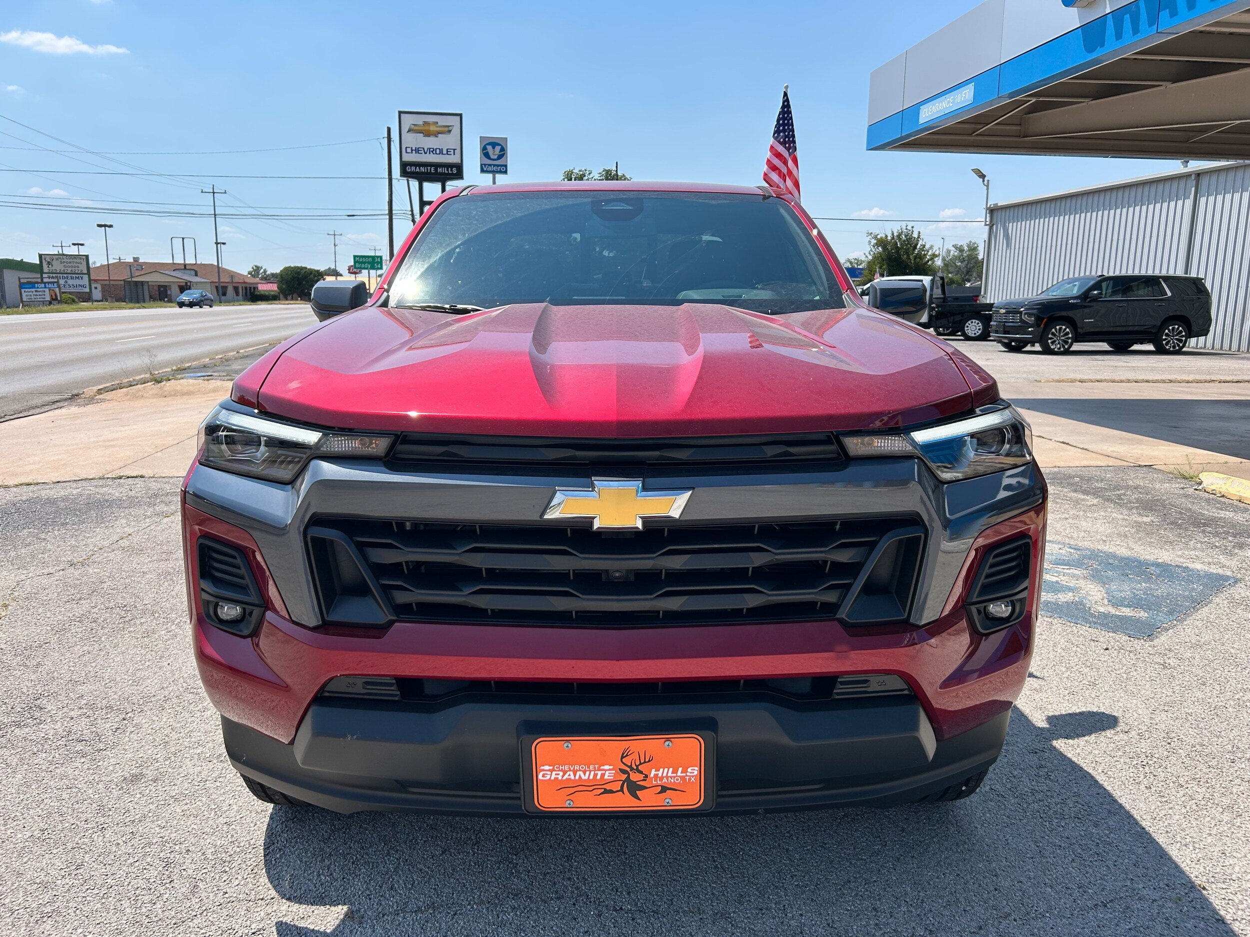 2026 Chevrolet Colorado LT photo 2