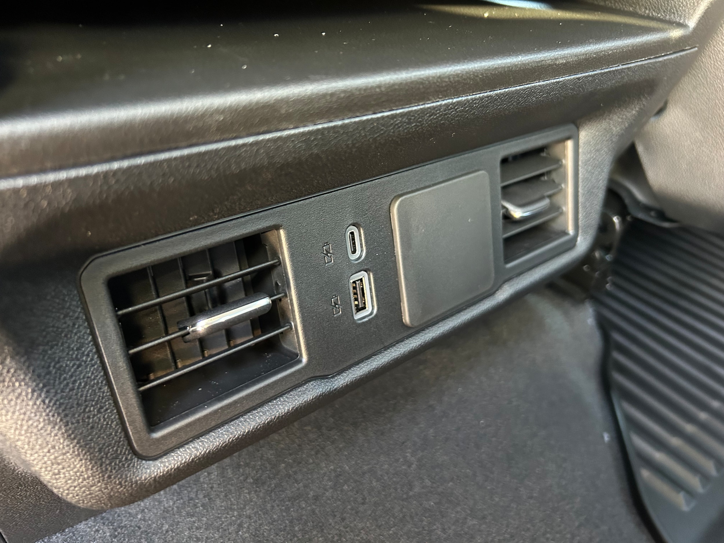 2026 Chevrolet Silverado 1500 Custom - Photo 29