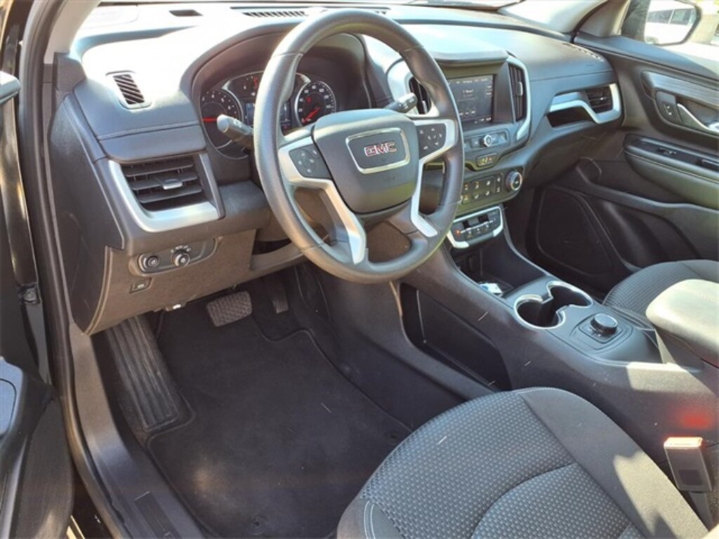 Used 2024 GMC Terrain SLE SUV