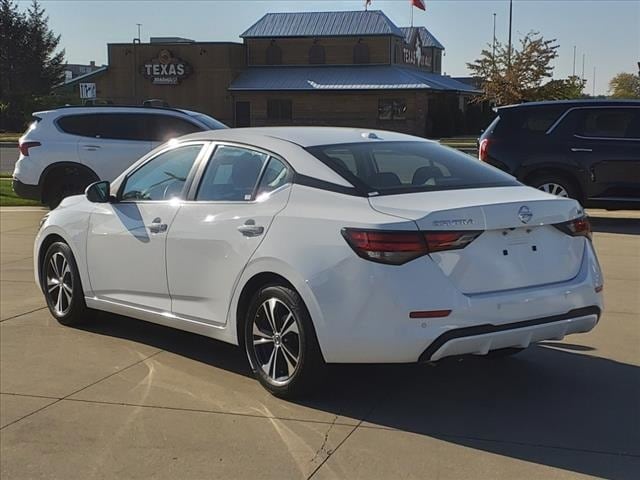 Used 2021 Nissan Sentra SV with VIN 3N1AB8CV7MY272354 for sale in Springfield, IL