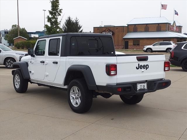 Used 2023 Jeep Gladiator Sport S with VIN 1C6HJTAG6PL514772 for sale in Springfield, IL