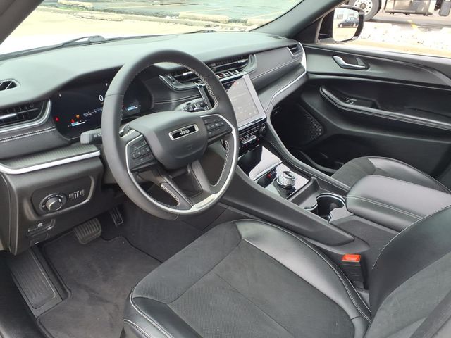 2024 Jeep Grand Cherokee L Altitude - Photo 16