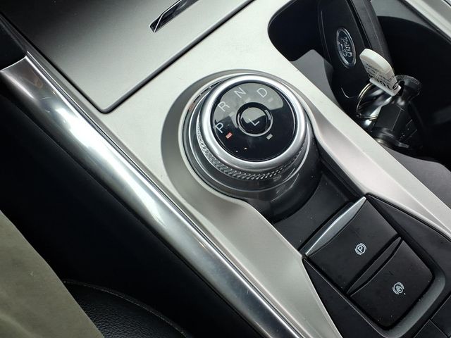 2023 Ford Explorer Limited - Photo 14
