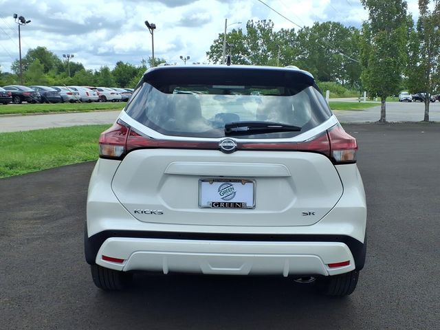 2024 Nissan Kicks SR - Photo 4