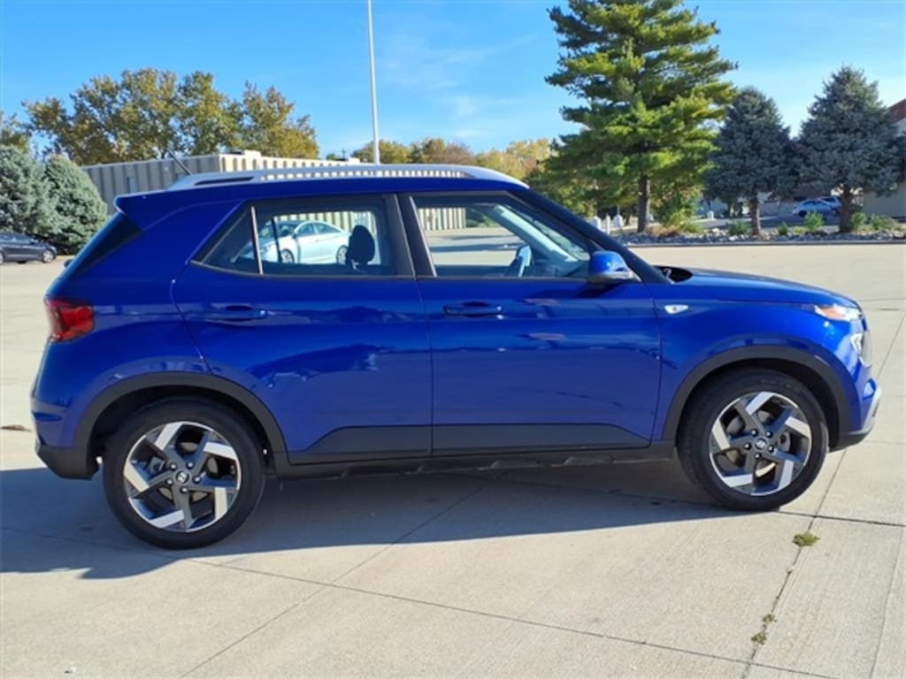 Certified 2024 Hyundai Venue SEL SUV