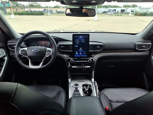2023 Ford Explorer Limited - Photo 7