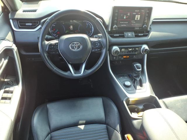 2020 Toyota RAV4 XSE - Photo 10