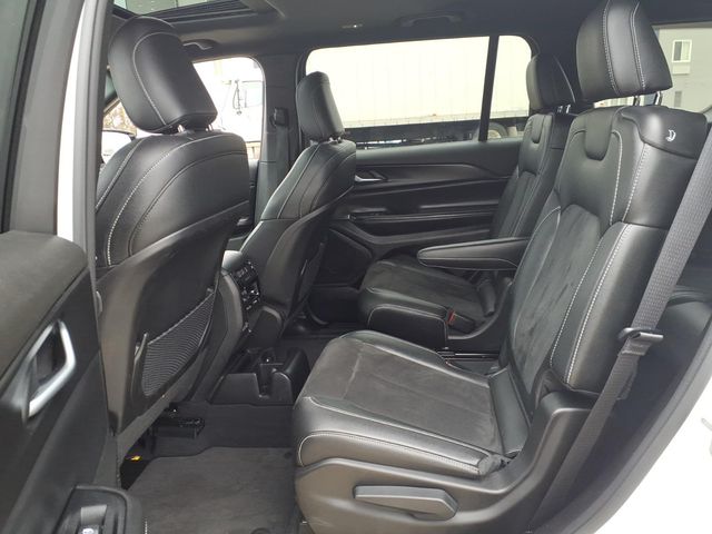 2024 Jeep Grand Cherokee L Altitude - Photo 18