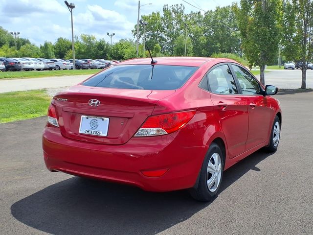 2013 Hyundai Accent GLS - Photo 3