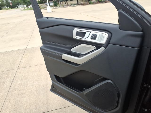 2023 Ford Explorer Limited - Photo 19