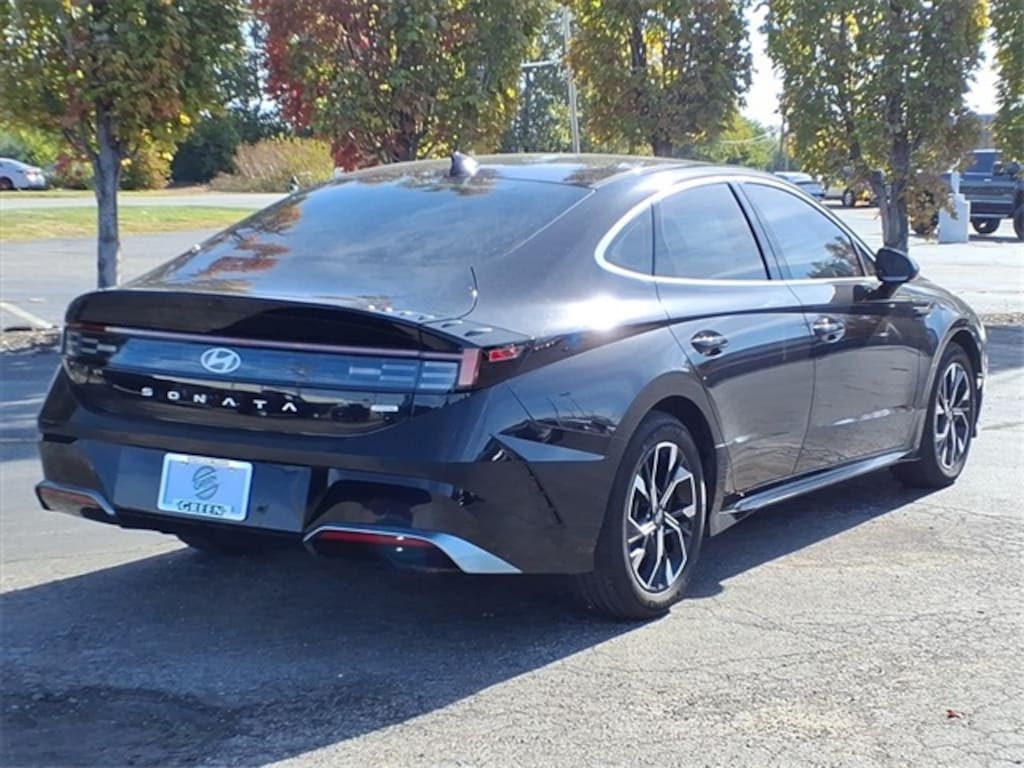 Certified 2024 Hyundai Sonata SEL Sedan