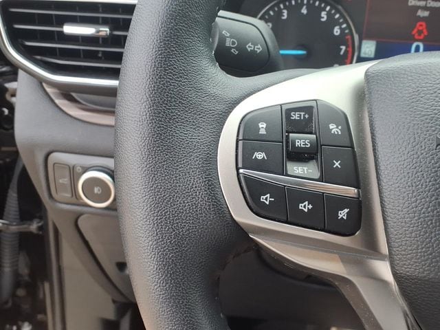 2023 Ford Explorer Limited - Photo 16