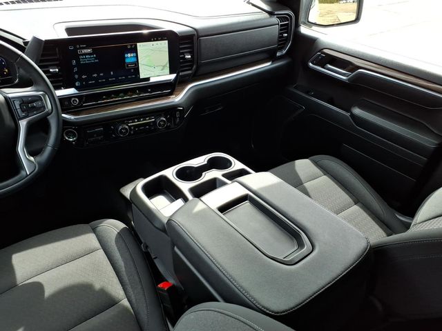 2025 Chevrolet Silverado 1500 LT - Photo 9