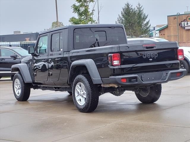 Used 2023 Jeep Gladiator Sport S with VIN 1C6HJTAG3PL534168 for sale in Springfield, IL