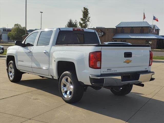 Used 2018 Chevrolet Silverado 1500 LTZ with VIN 3GCUKSEC5JG586993 for sale in Springfield, IL