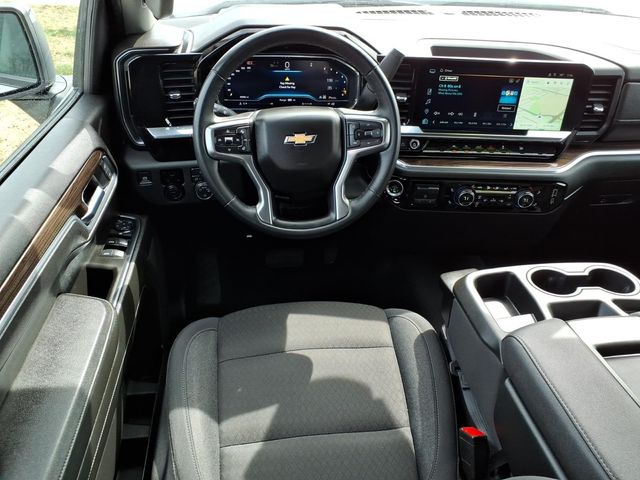 2025 Chevrolet Silverado 1500 LT - Photo 8
