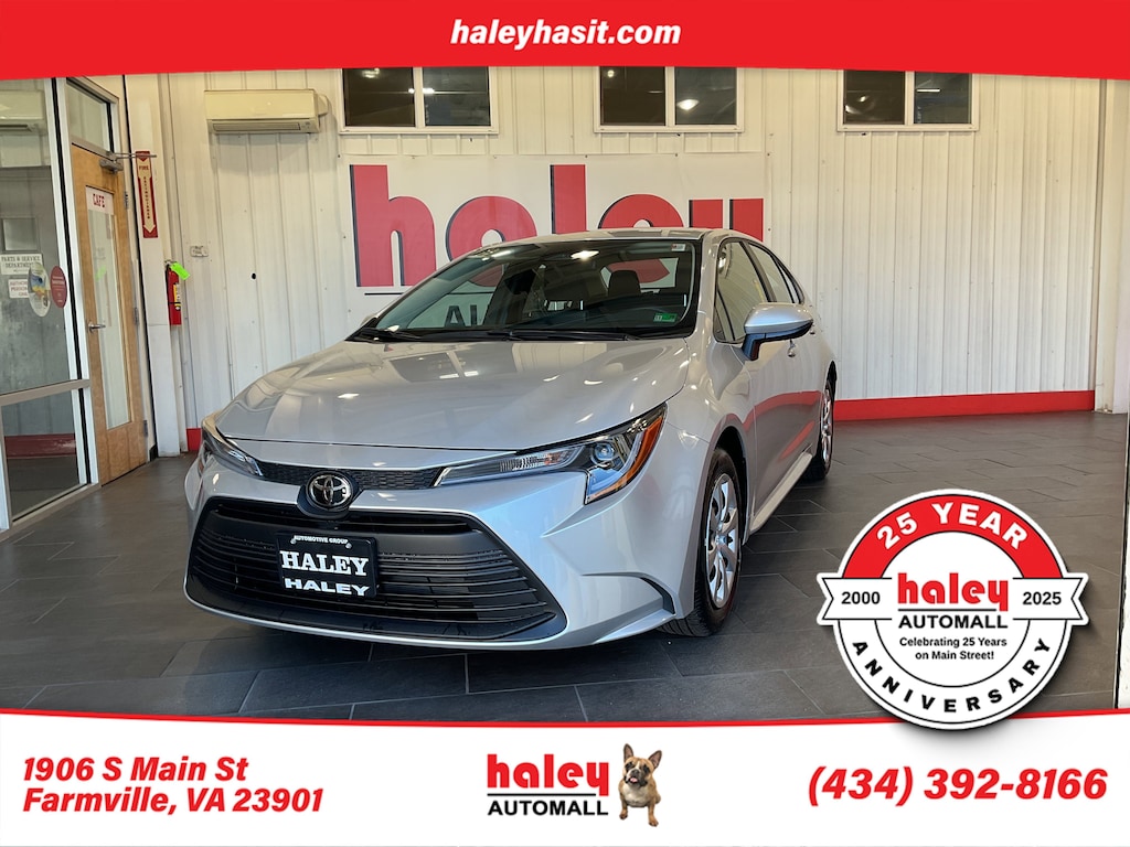 New 2025 Toyota Corolla LE Sedan