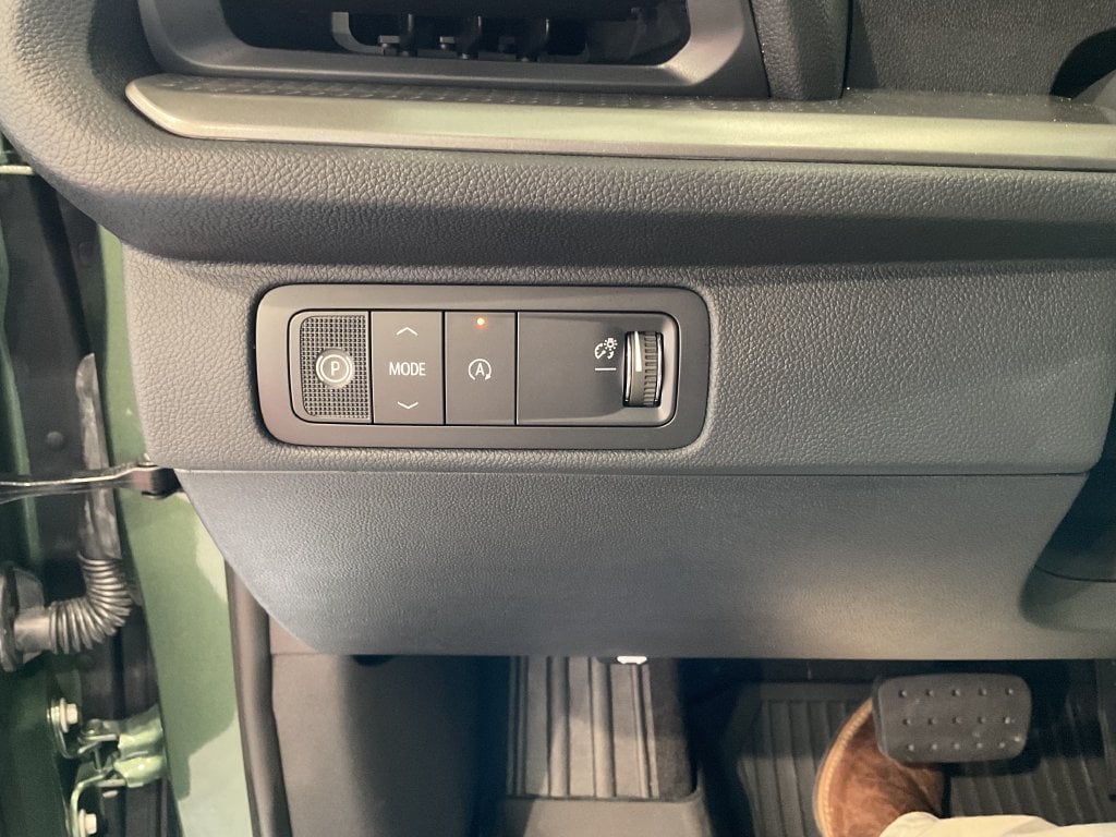 2027 Chevrolet Traverse LT - Photo 18
