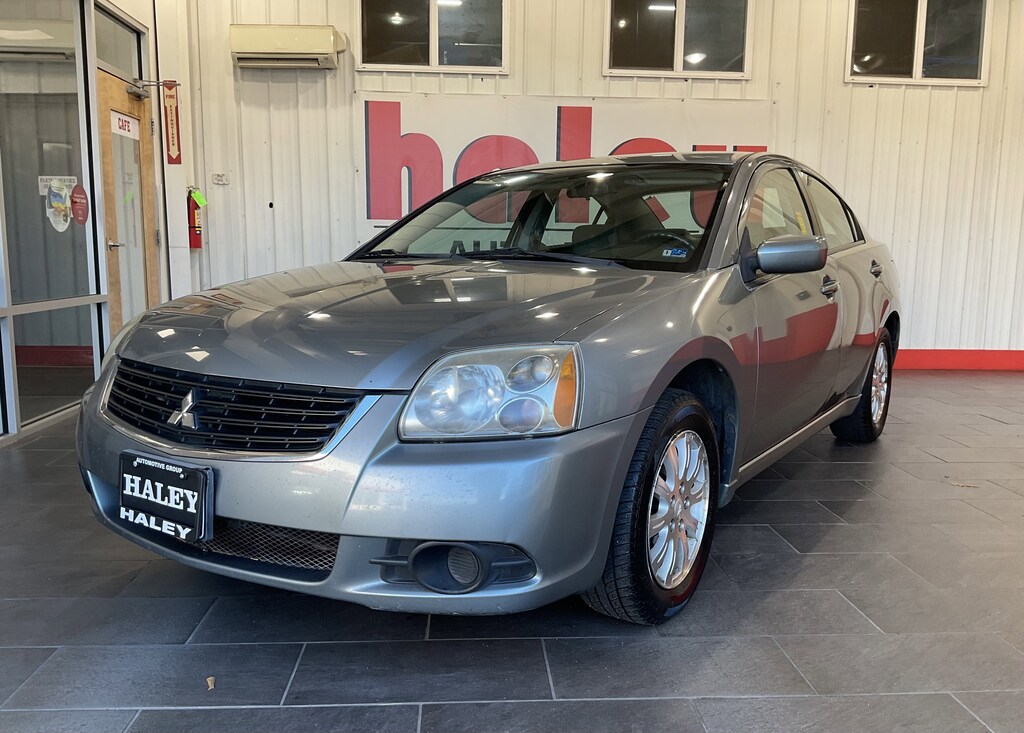 Used 2009 Mitsubishi Galant ES Sedan