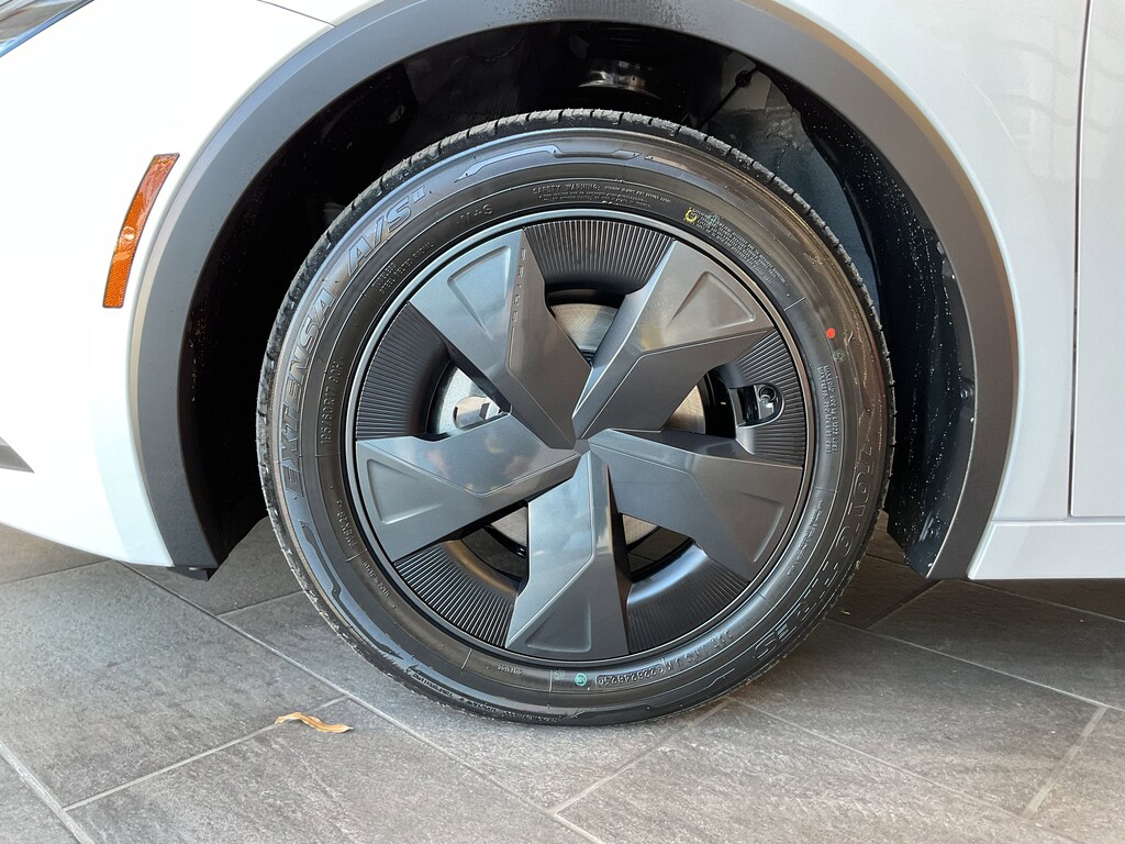 New 2026 Toyota Prius LE Hatchback