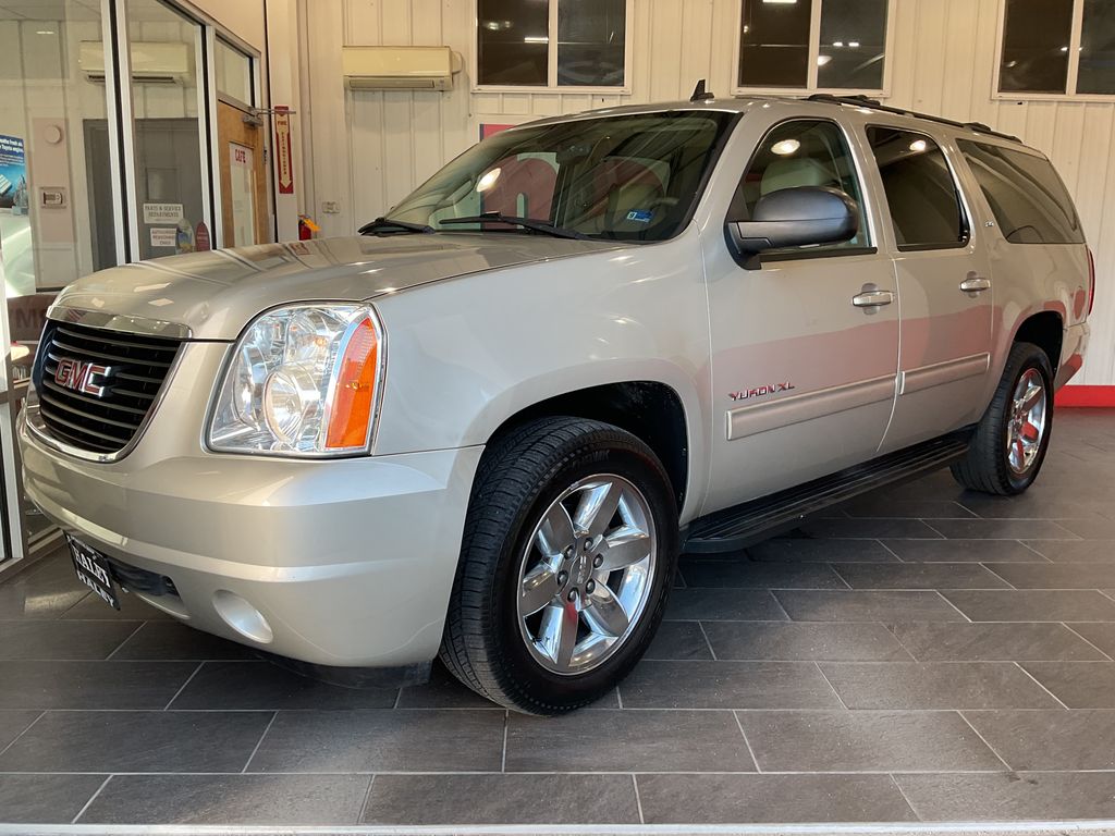 Used 2014 GMC Yukon XL SLT with VIN 1GKS1KE09ER220514 for sale in Richmond, VA