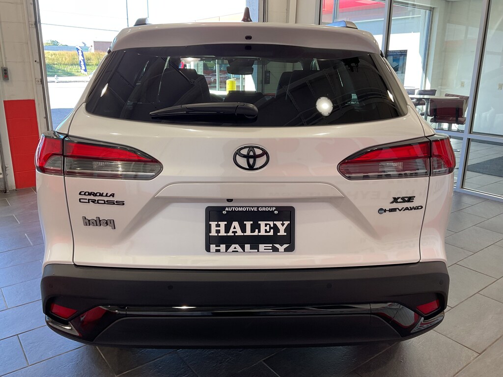 New 2026 Toyota Corolla Cross Hybrid XSE SUV