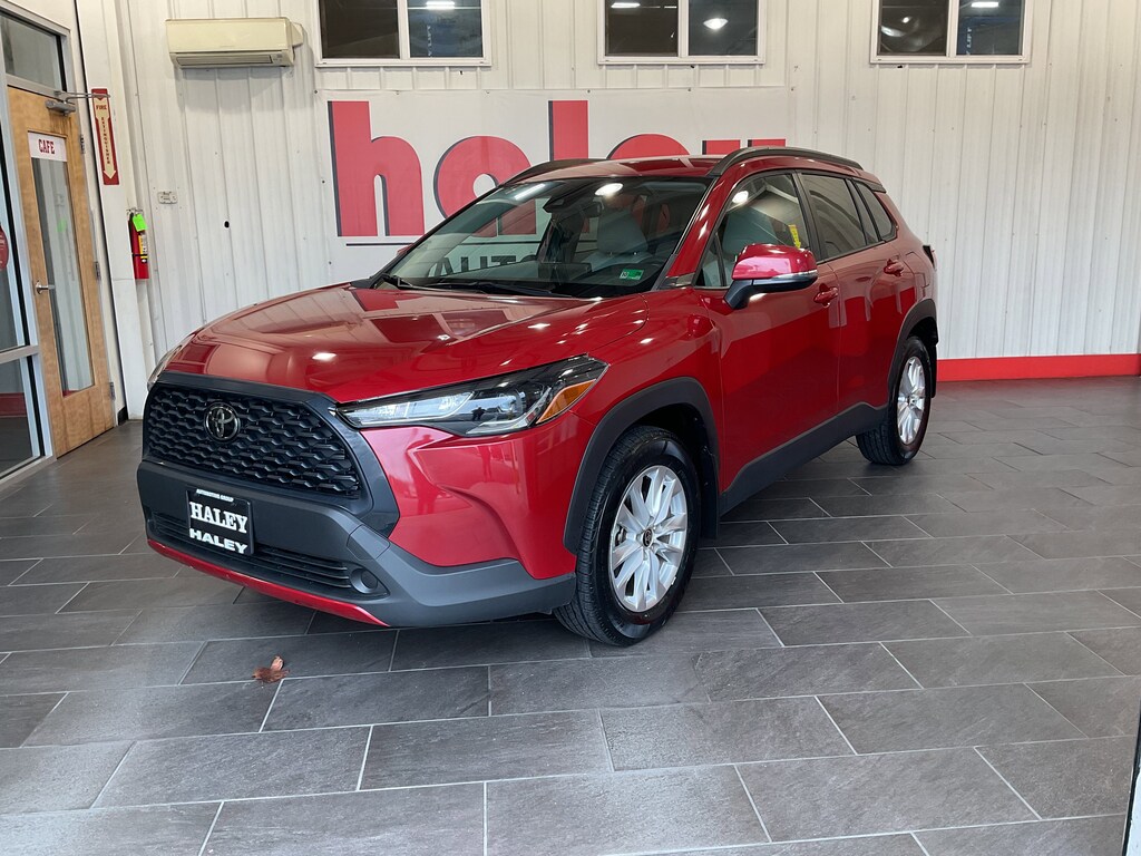 Used 2022 Toyota Corolla Cross LE SUV