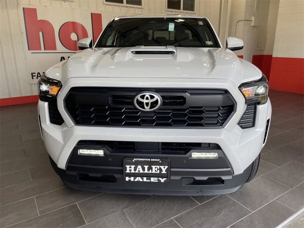 2024 Toyota Tacoma TRD Sport - Photo 14