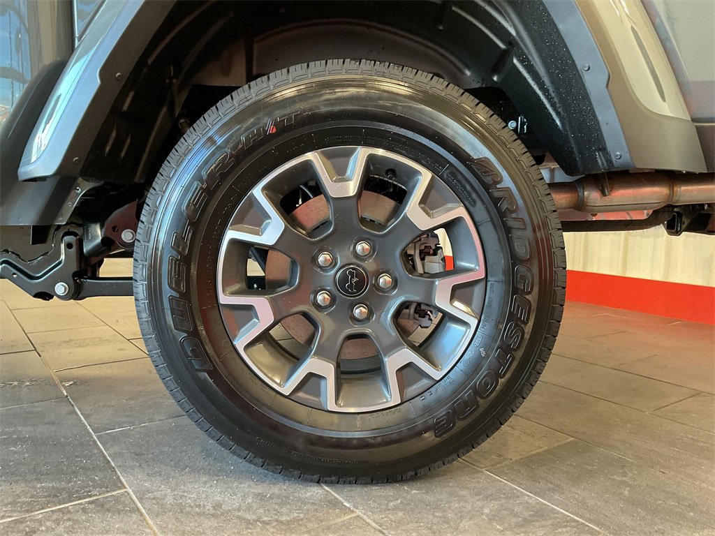 2025 Jeep Gladiator Sport S photo 4