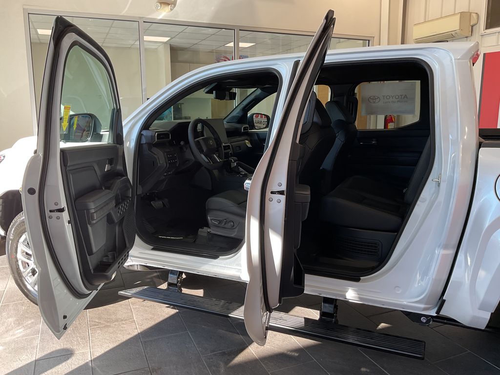 2026 Toyota Tacoma Limited - Photo 12