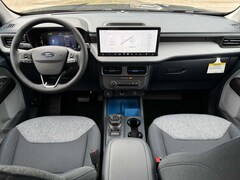 2025 Ford Maverick XLT Truck SuperCrew