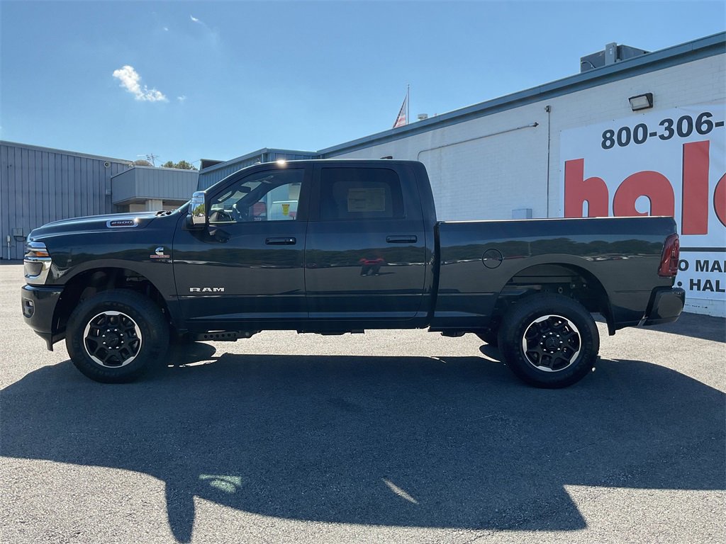 2025 Ram 2500 Laramie photo 3