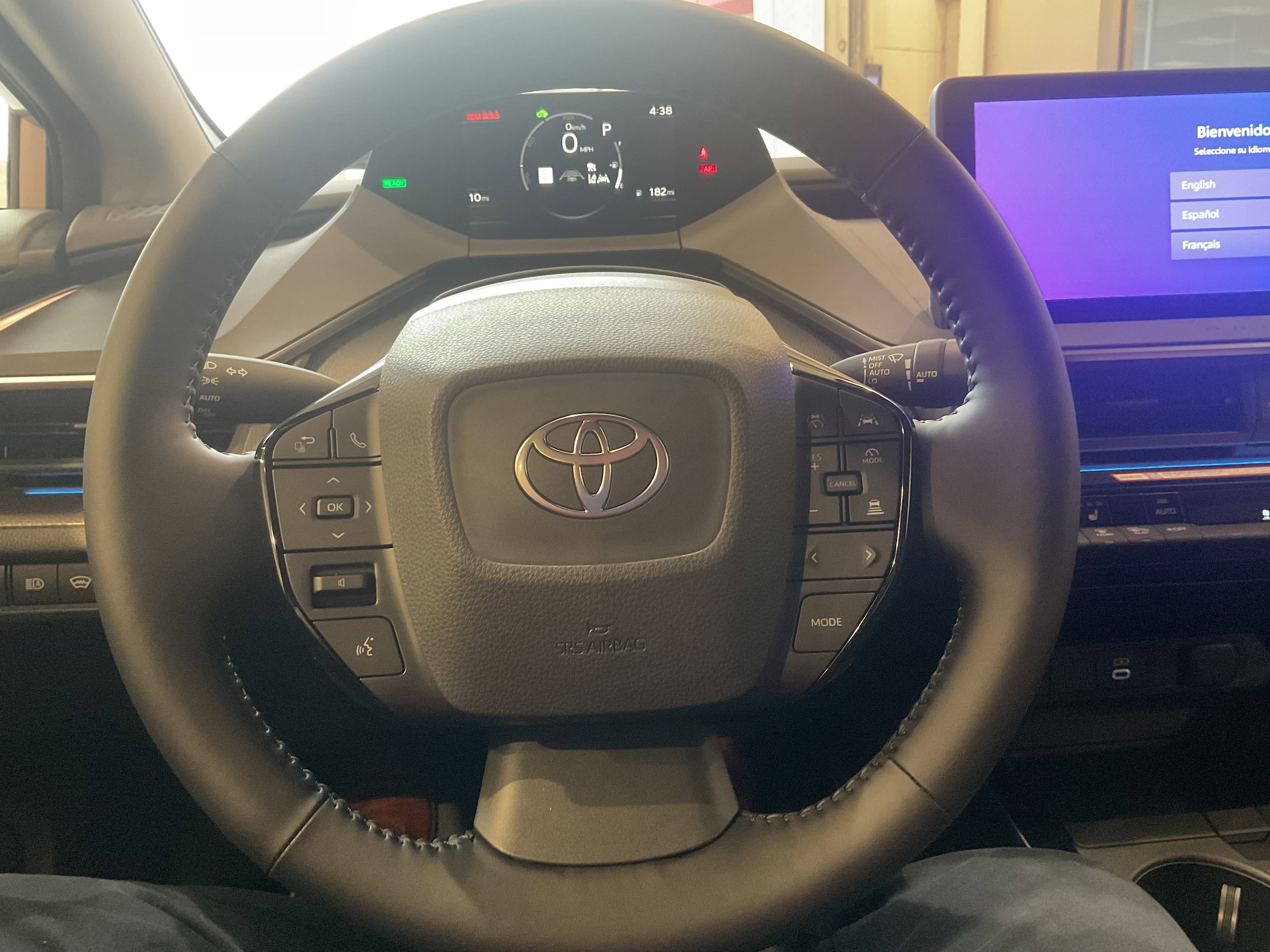 2026 Toyota Prius XLE - Photo 12