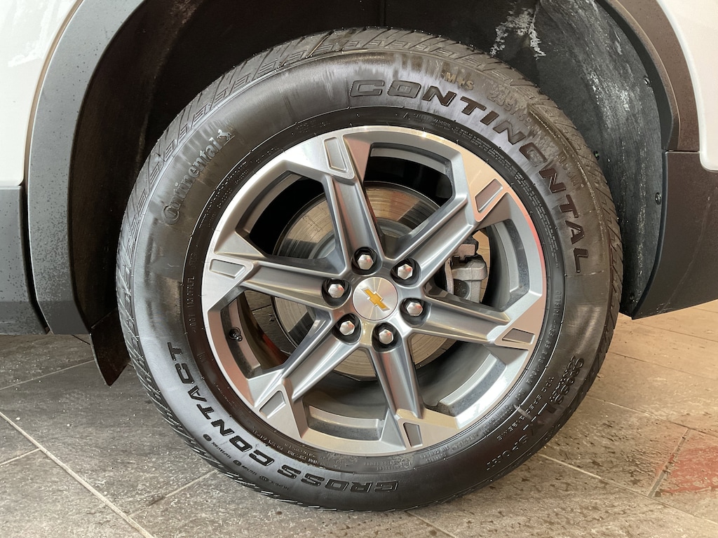 Used 2025 Chevrolet Blazer LT w/2LT SUV