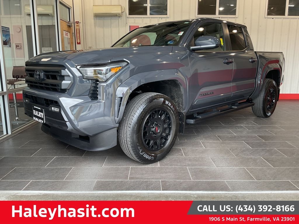 Used 2025 Toyota Tacoma SR5 Truck Double Cab
