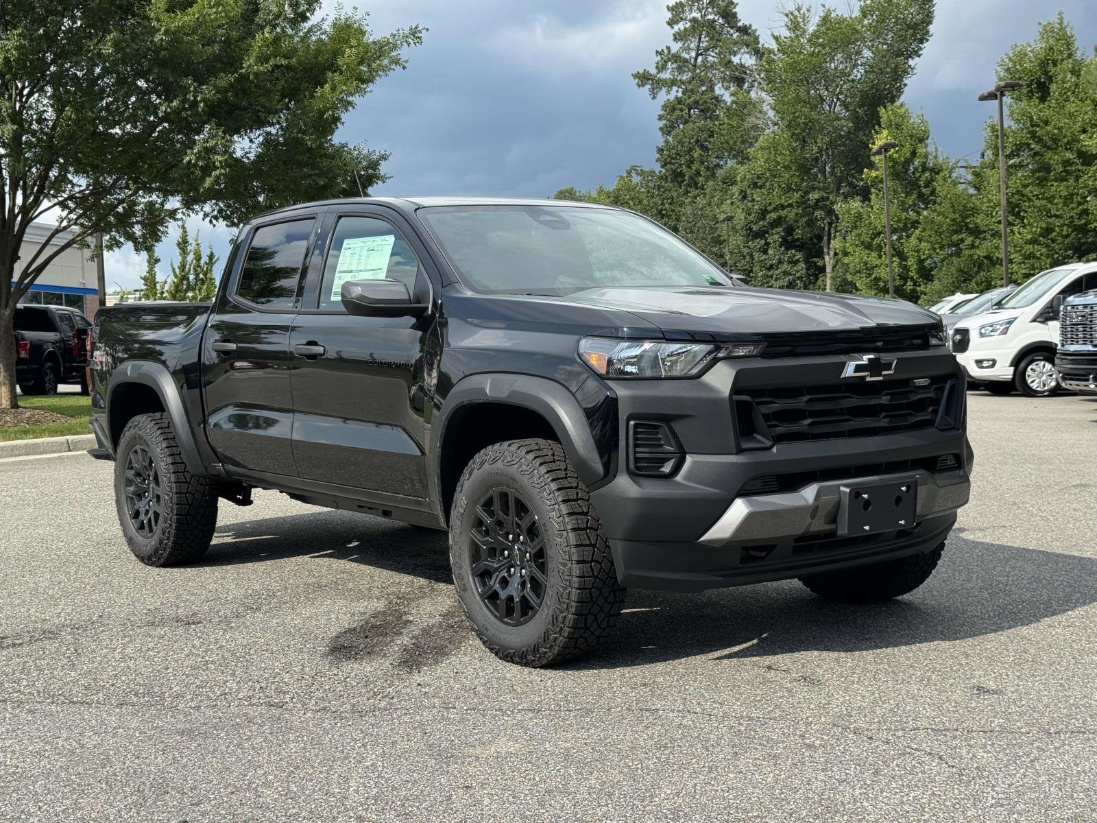 2025 Chevrolet Colorado Truck Crew Cab 