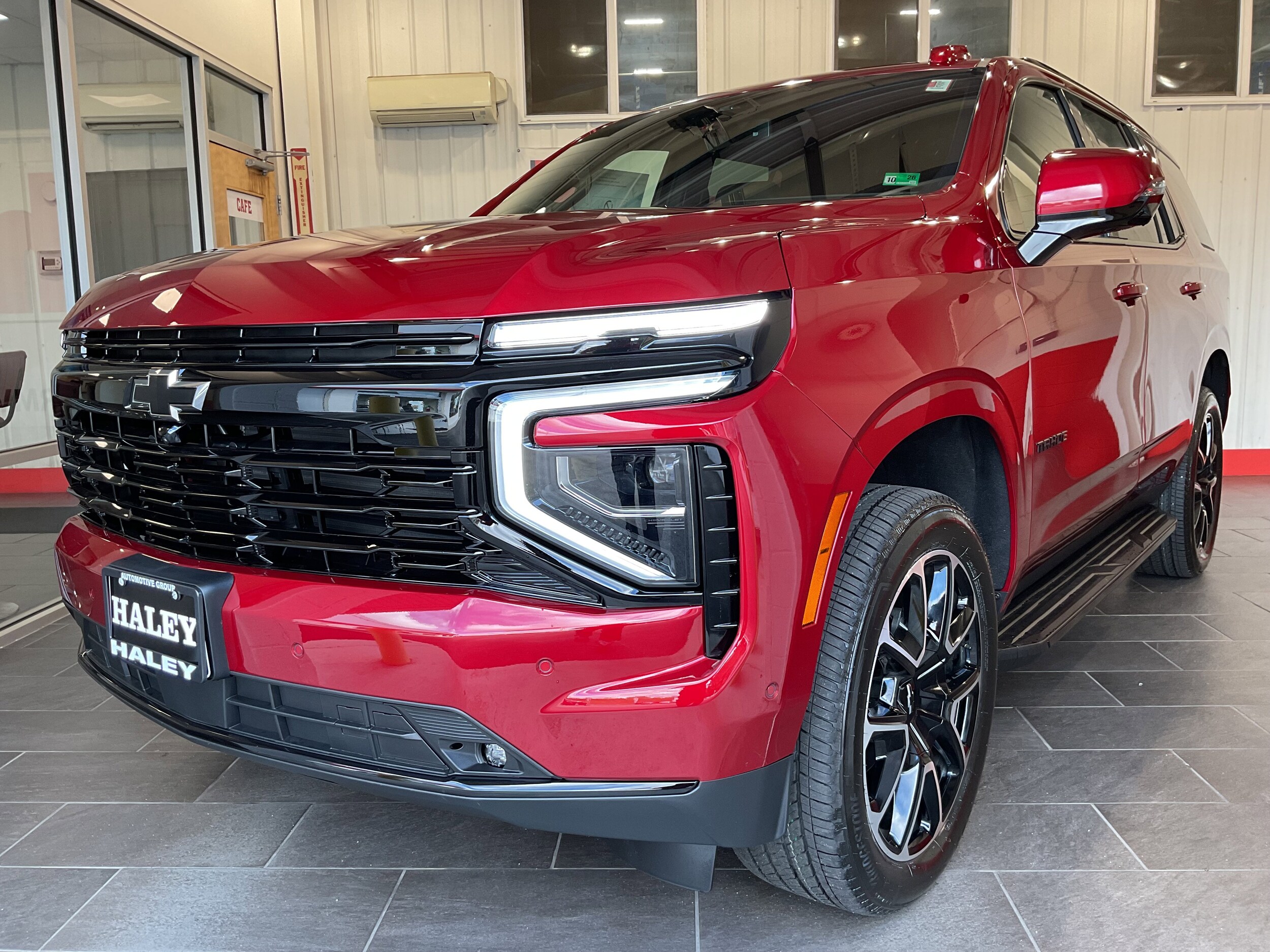 2026 Chevrolet Tahoe RST photo 2