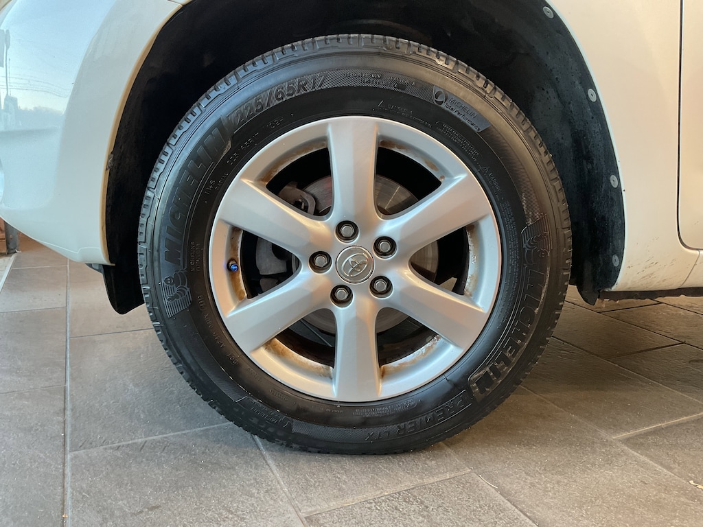 Used 2007 Toyota RAV4 Limited V6 SUV