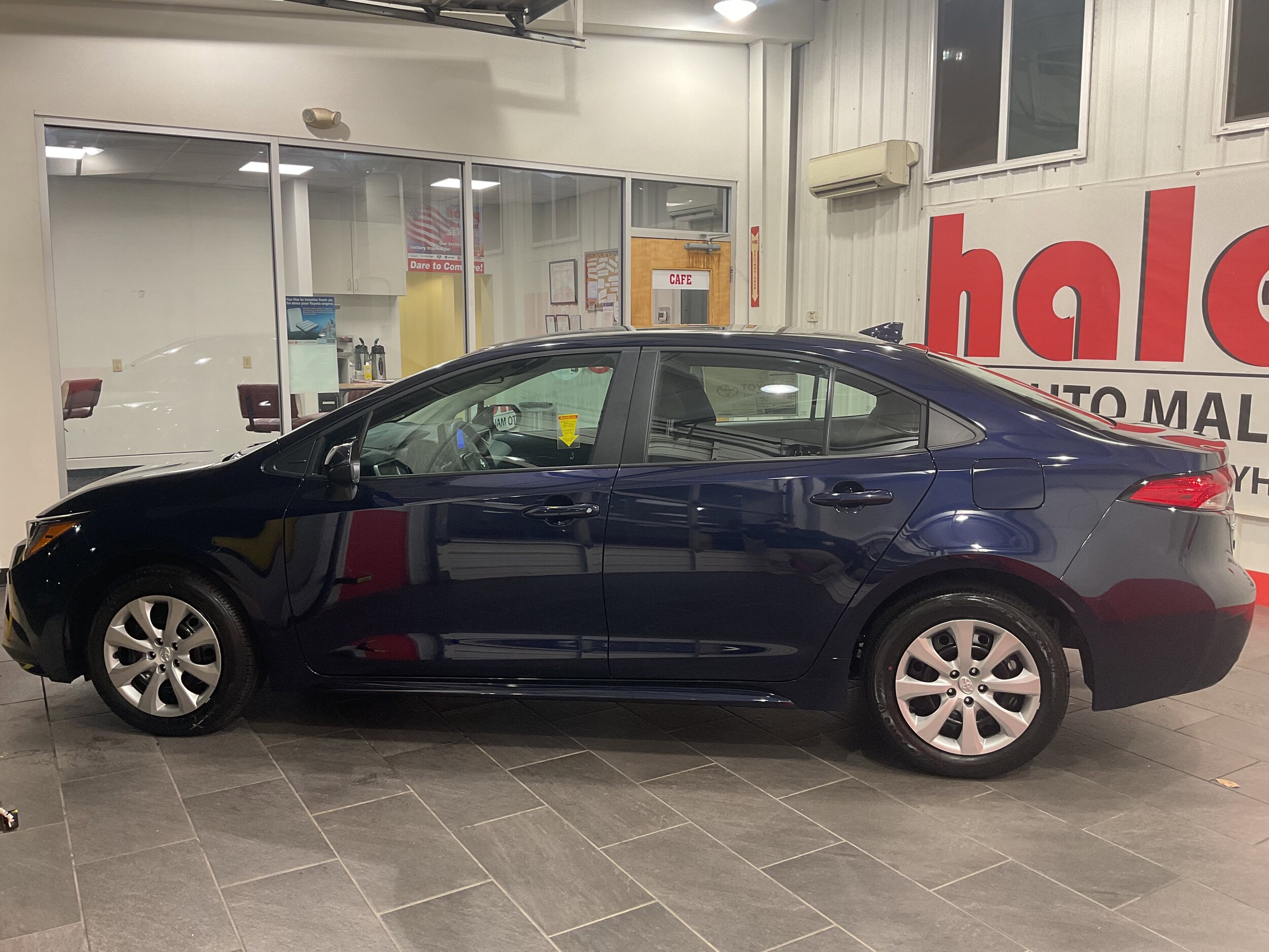 2026 Toyota Corolla LE photo 4