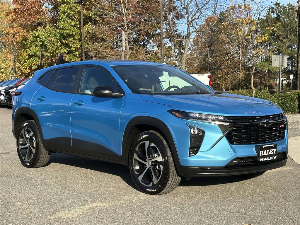 2026 Chevrolet Trax RS's photo