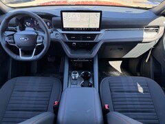 2025 Ford Explorer ST-Line SUV