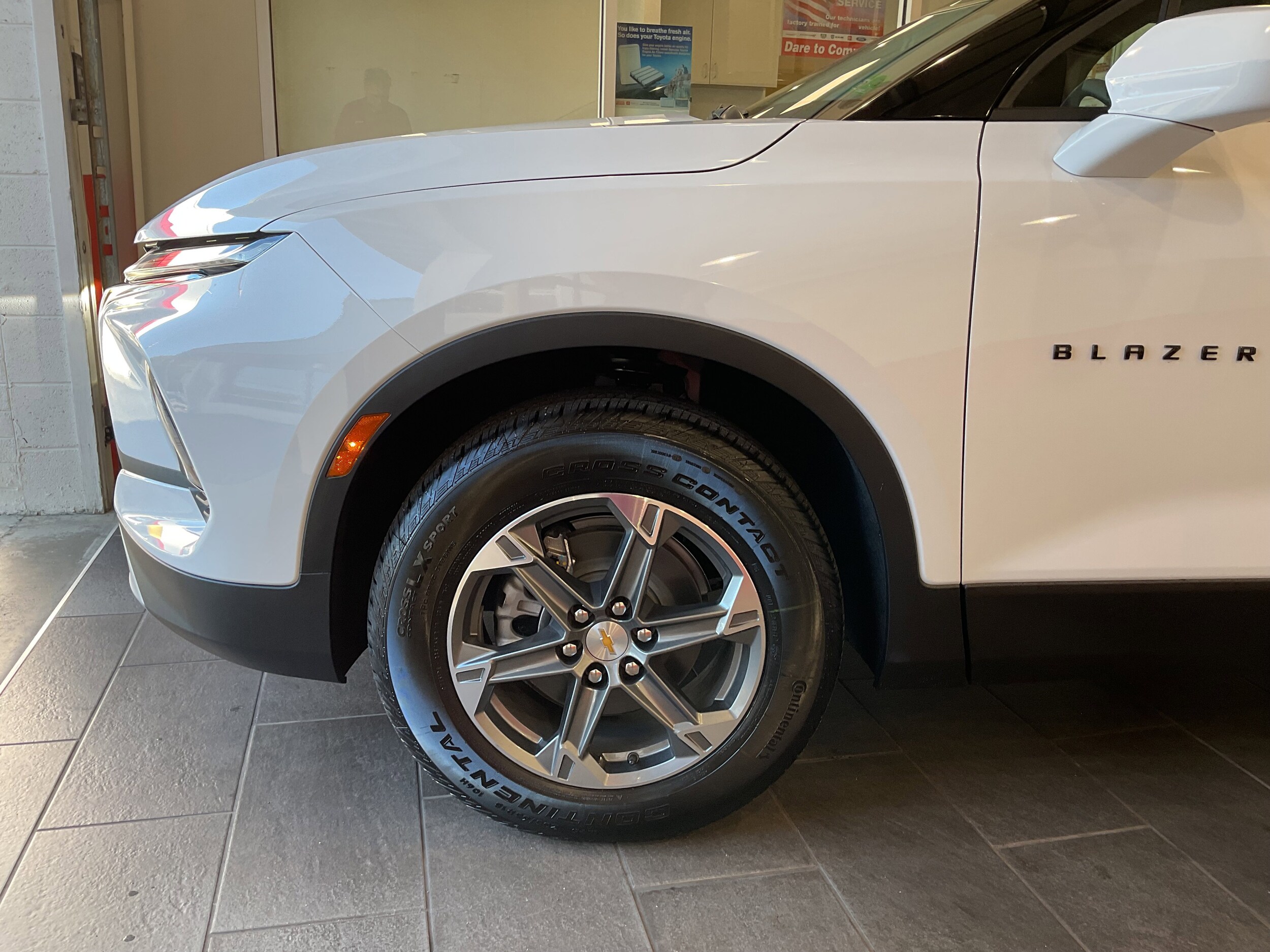 2025 Chevrolet Blazer 2LT photo 4