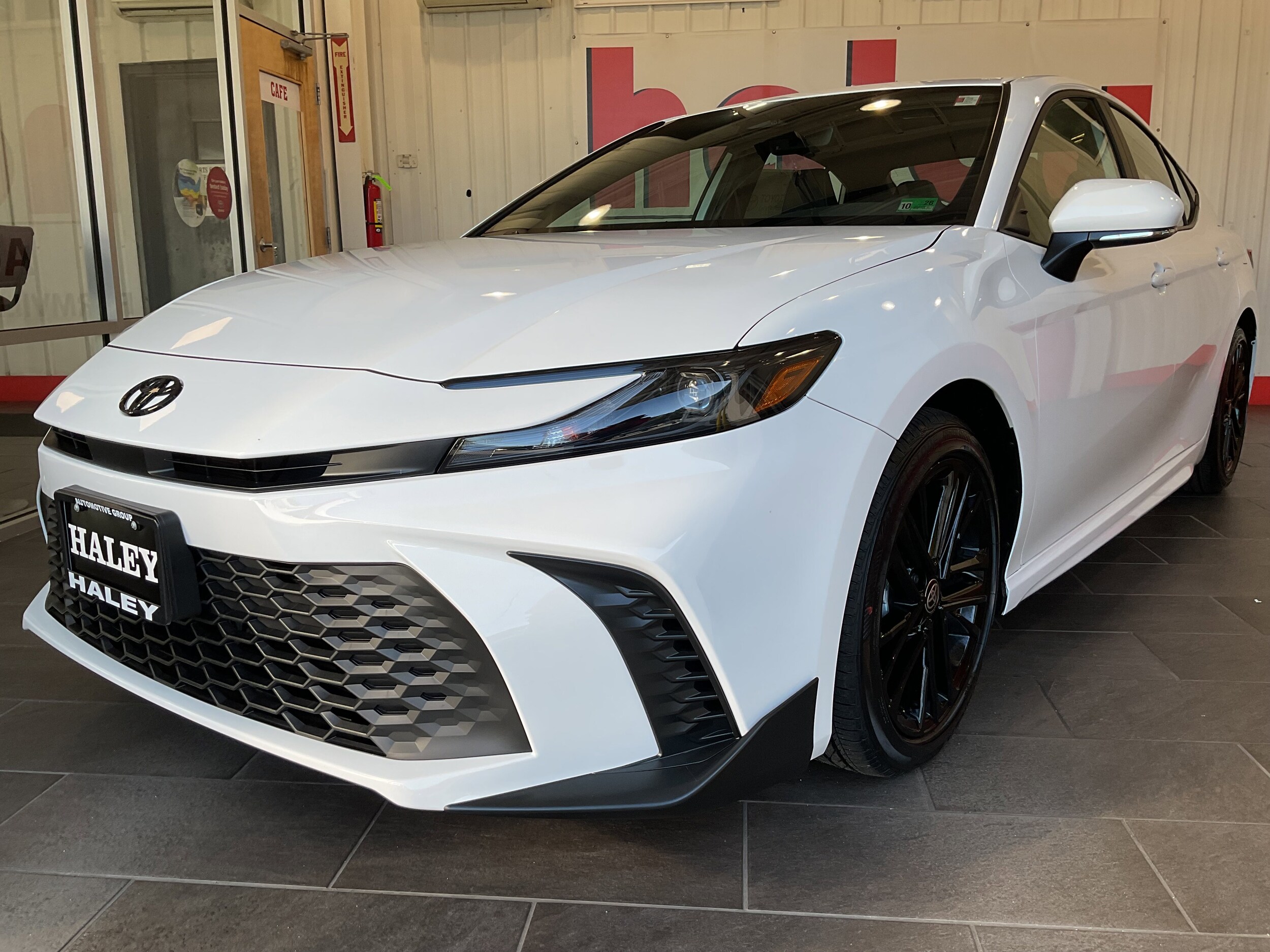2026 Toyota Camry SE photo 2