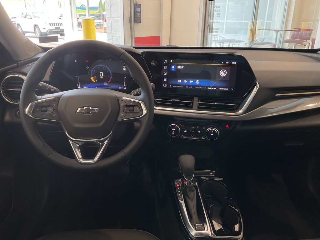 2026 Chevrolet Trax Activ - Photo 33
