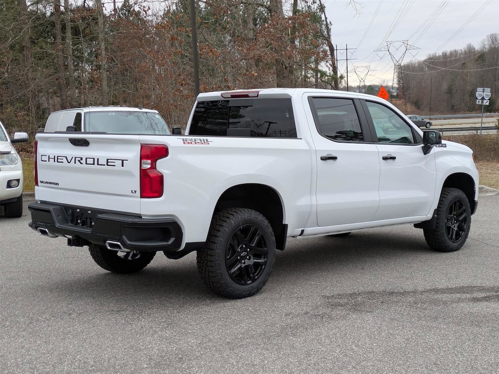 New 2025 Chevrolet Silverado 1500 LT Trail Boss Truck Crew Cab