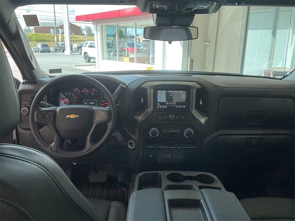 2025 Chevrolet Silverado 1500 Work Truck - Photo 11