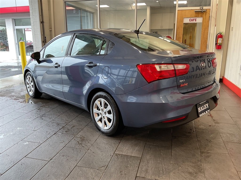 Used 2016 Kia Rio LX FWD Sedan